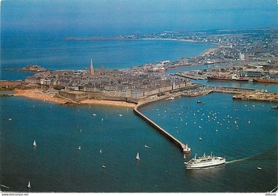 Postcard - 35 - Saint Malo - Aerial General View - Overview and c