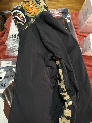 BAPE camo Batting shark full zip hoodie jacket Black A Bathing Ape Size L New!!