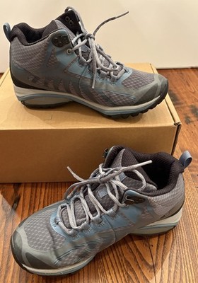 Merrell Ladies 6.5 Siren Edge Mid Waterproof Hiking Trail Vibram Boots J034458