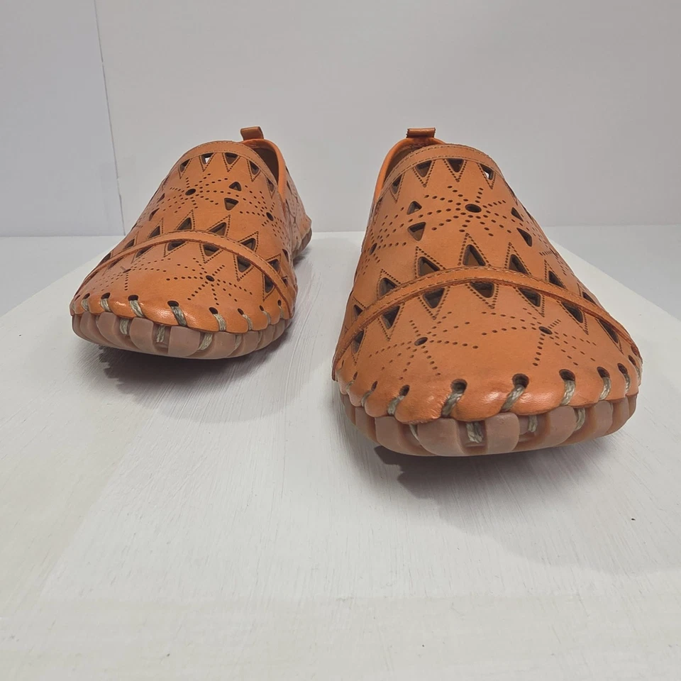 Spring Step Shoes Womens Size EU 40 Tan Leather Perforated Slip On Flat Loafers - Image 3 of 4