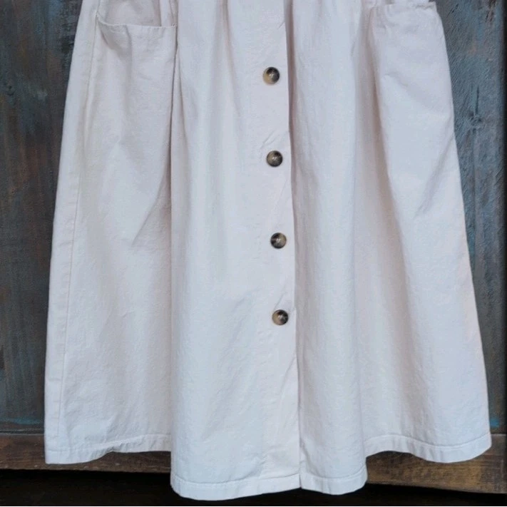 Saia Midi Forever 21 Plissada Botão para Baixo Bolsos Cottage Boho - Feminina Média - Imagem 3 de 4