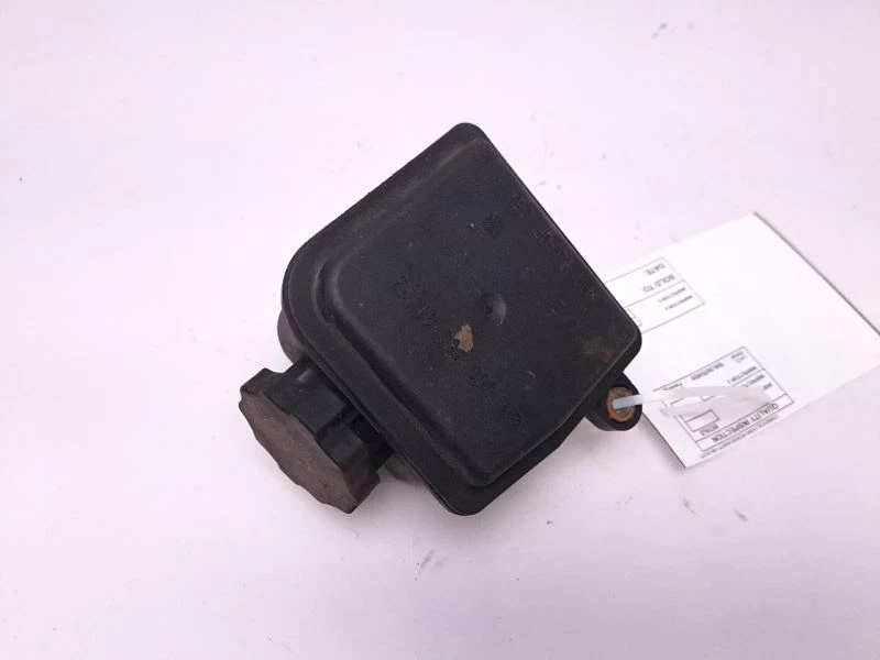 DEPÓSITO DIRECCIÓN ASISTIDA MERCEDES-BENZ E500 2003 - 2006 Foto 3 de 4