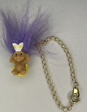 Vintage Russ Troll Children’s Charm Bracelet / Easter Egg / 90s