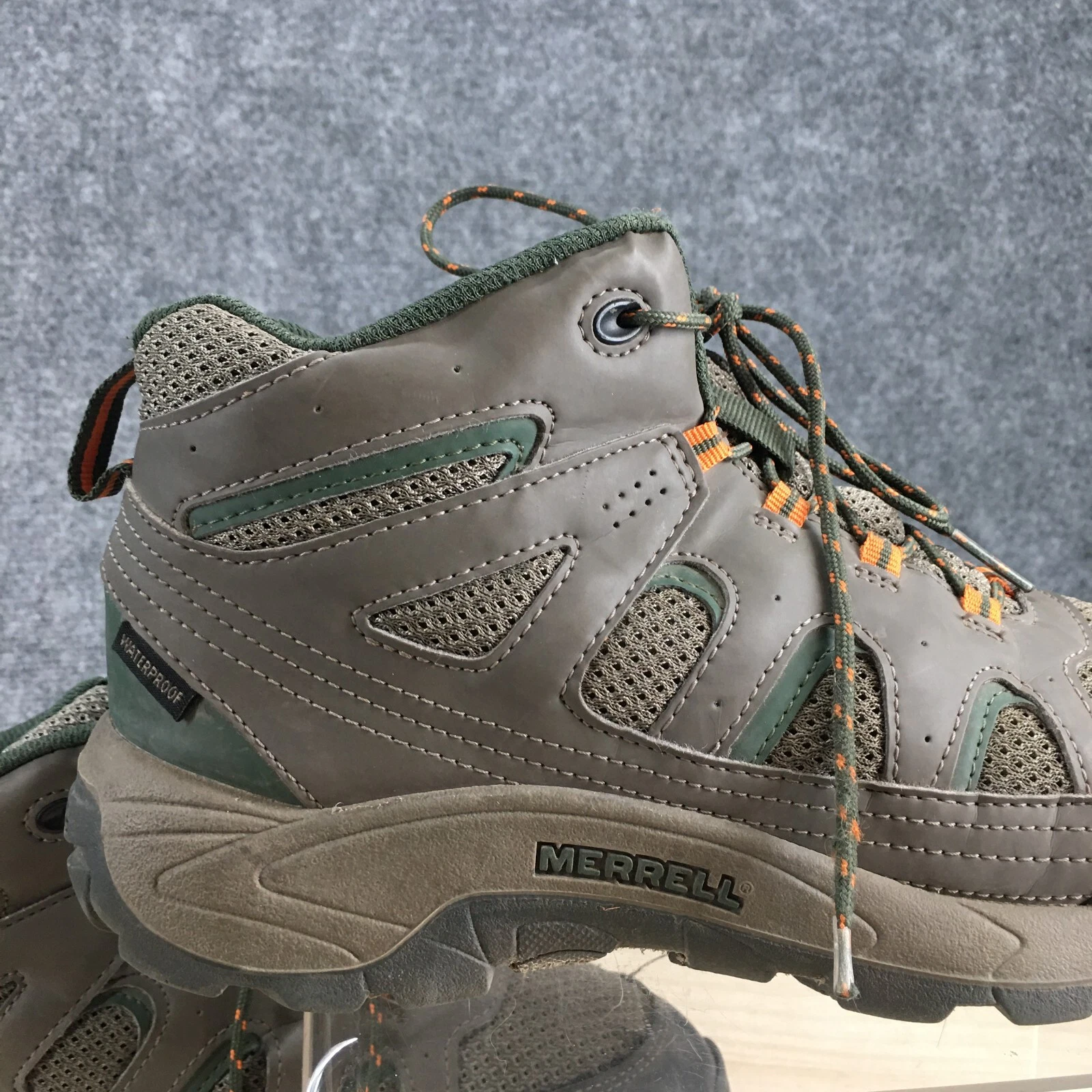 merrell oakcreek mid top waterproof hiking bootie boots