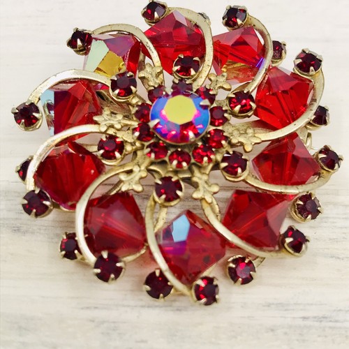 2 - VINTAGE RED PINK AB RHINESTONE NAVETTE BEAD STATEMENT PIN BROOCHES Unmarked - Picture 15 of 21