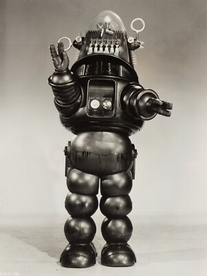 Robbie the Robot - Forbidden Planet Movie Character - 5 x 7 inch Photo Print