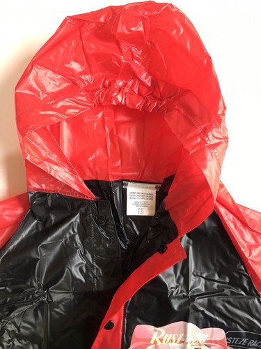 Rain Poncho Slicker Cars Lightning McQueen Boy 2-4T NEW - Picture 3 of 6