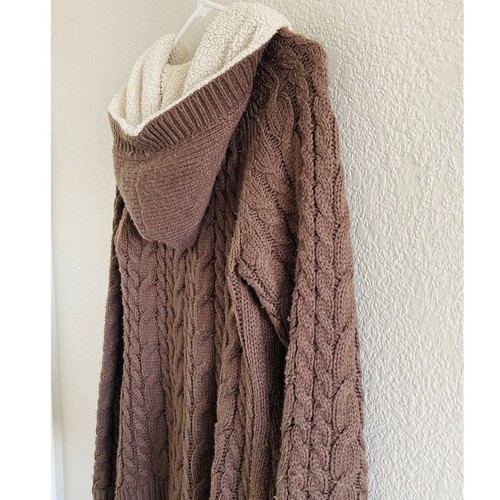 Cabela's Cable Knit Hooded Sweater Toggle Button Women's Size M Brown Soft Sherp - Picture 11 of 12