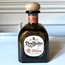 Botella Vacía Don Julio Reposado Tequila Vidrio 750ML Tapa Corcho.