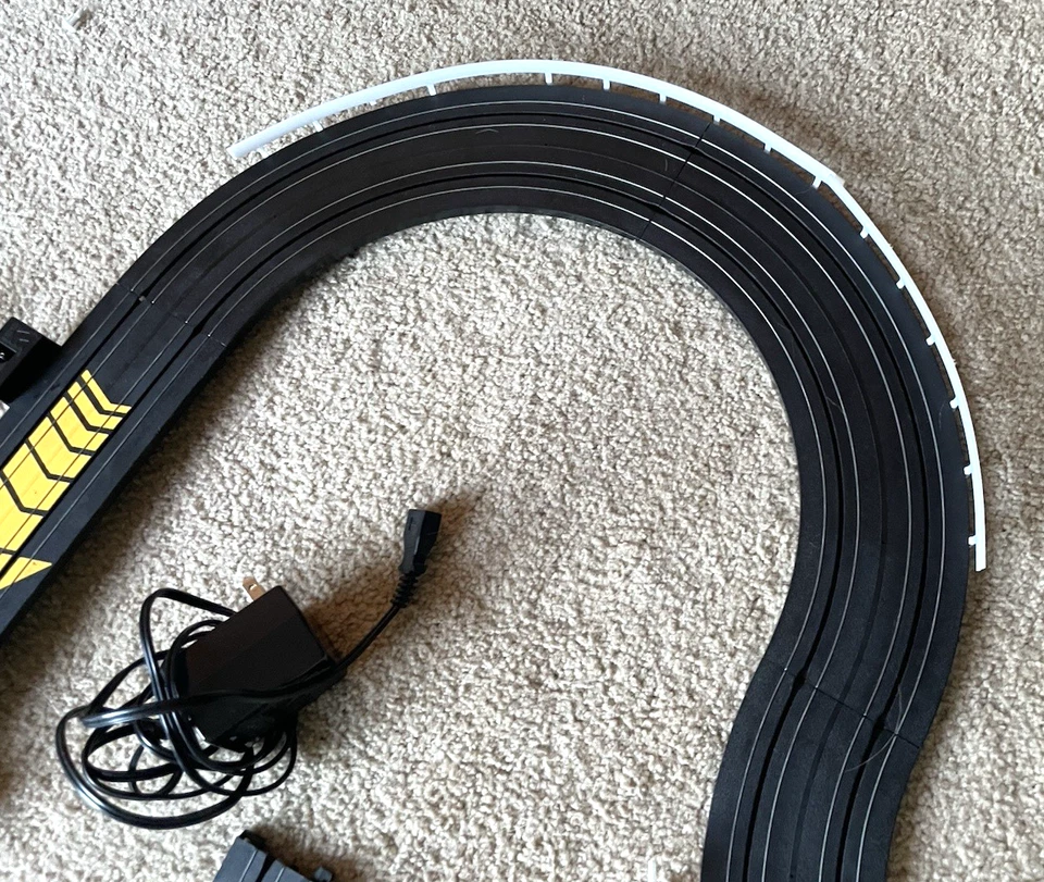 SLOT TRUCK RACE TRACK SET Ford Super Duty F-350 Life Like WITH TRUCKS Missing - Image 4 of 4