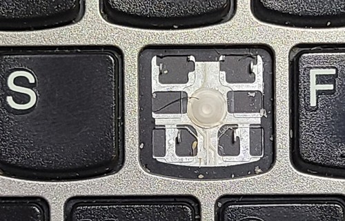 ONE KEY & HINGE - Lenovo ThinkPad E15 Gen 2 US Keyboard SN20U64165 AP1D6000510 - Picture 9 of 48