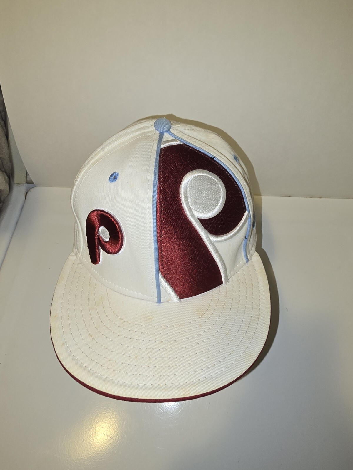 Philadelphia Phillies Hat Fitted 7 1/4 New Era Red  Cooperstown Collection 2Logo