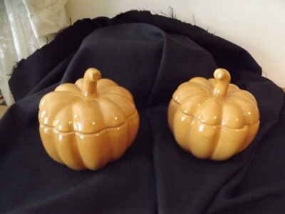 2 CERAMIC pumpkin shaped TUREEN SOUP BOWLS w/ LIDS small 5.5'' diameter