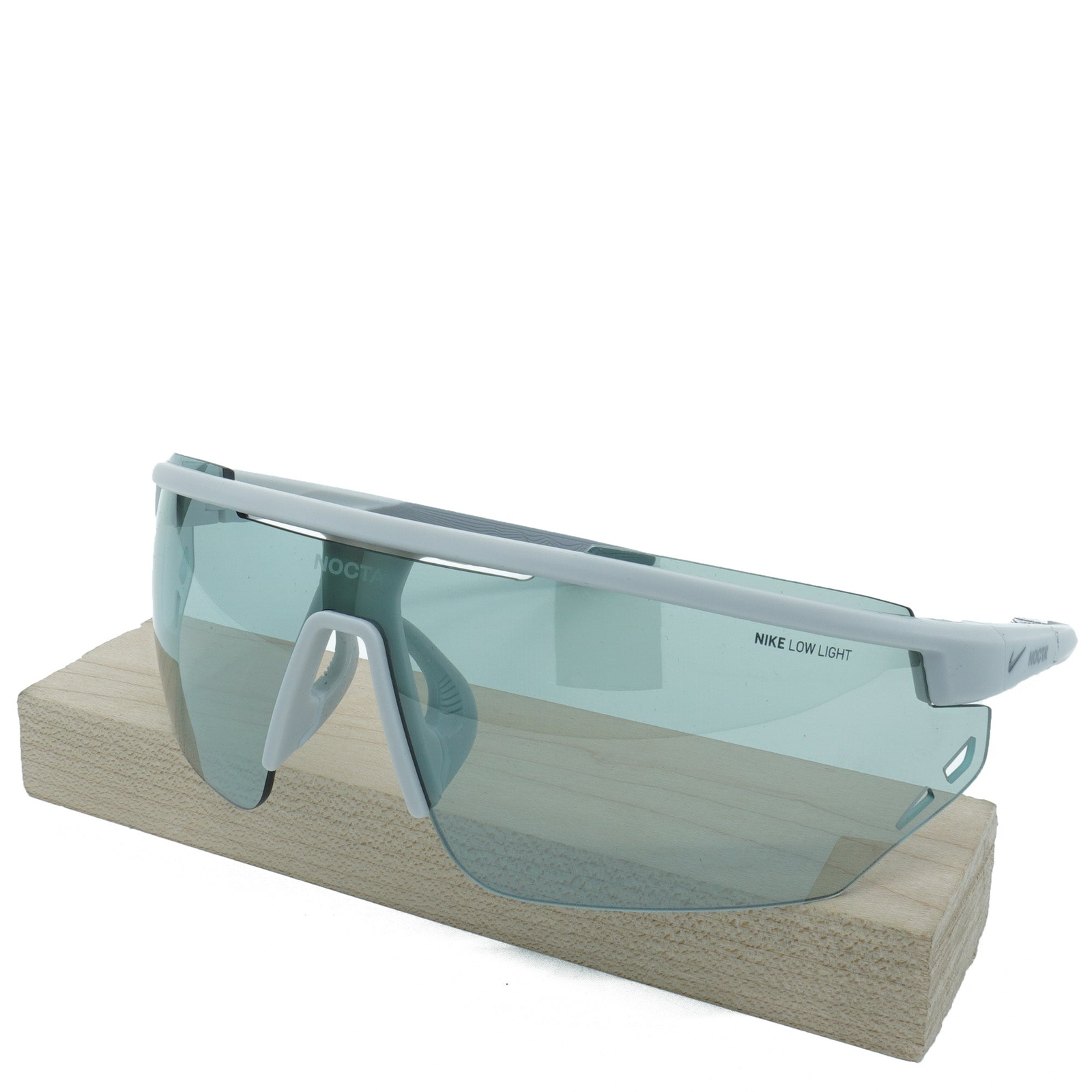 [DQ8429-043] Мужские солнцезащитные очки Nike Windshield Elite E