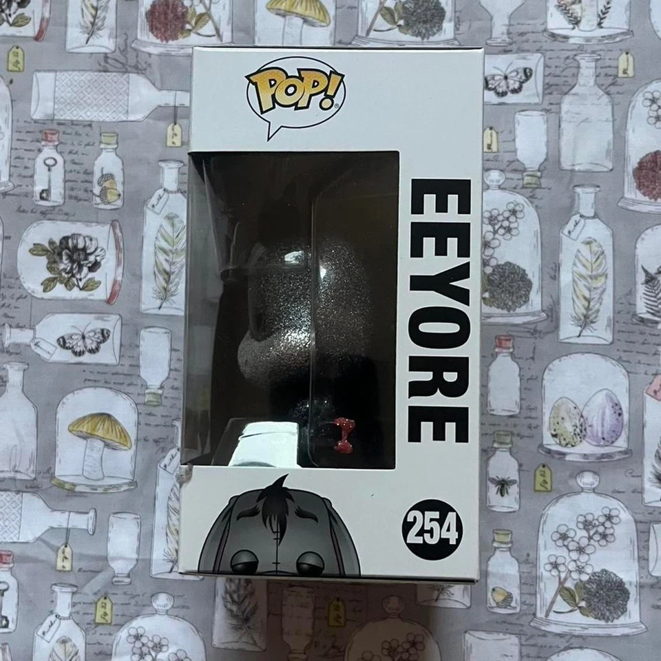 Funko Pop Eeyore Diamond Hot Foto 2 de 4