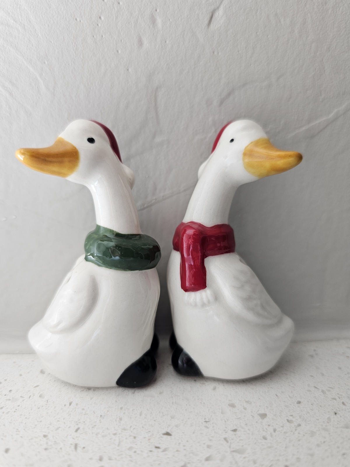 Cracker Barrel Mini Christmas Geese Salt & Pepper Shakers