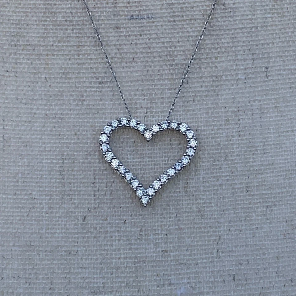 "Collar de oro blanco de 14 quilates con corazón de diamantes genuinos creado en laboratorio VS cadena de 18""" Foto 2 de 4