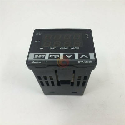 ONE NEW   Temperature Controller DTA4848V1 In Box *cl