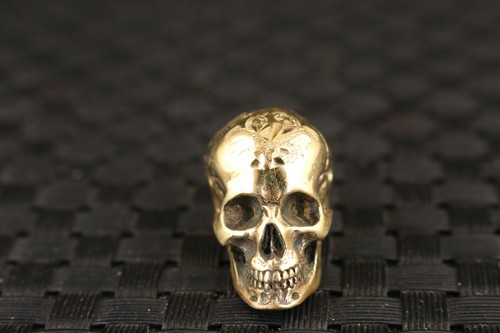 Figura de calavera asiática china de bronce fundido a mano estatua cuentas adorno arte netsuke - Imagen 7 de 7