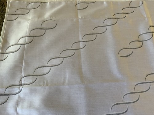 NEW PRATESI~DIAGONAL TRECCIA~GRAY CHAIN EURO SHAM~26x26 ORG$440 (#128) - Picture 2 of 7