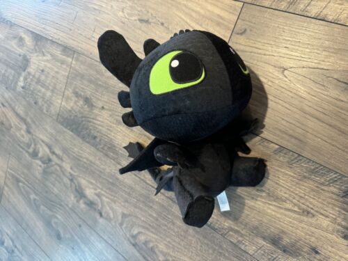 Universal Studios - How to Train Your Dragon Toothless Plush - NWT