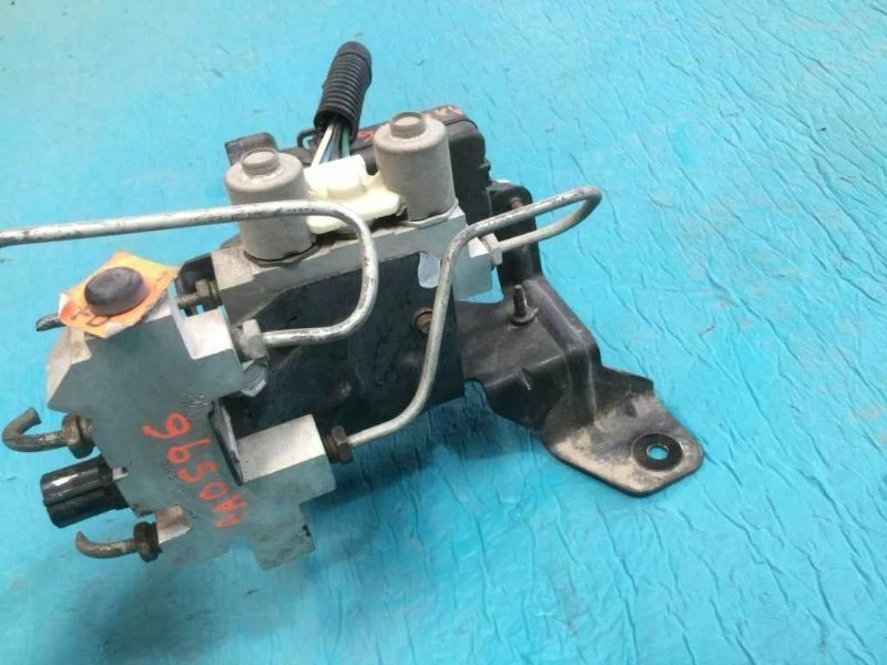 2000-2001 Dodge Ram 2500 ABS антиблокировочный тормозной насос в сборе заднее колесо 00-01 - Изображение 3 из 3