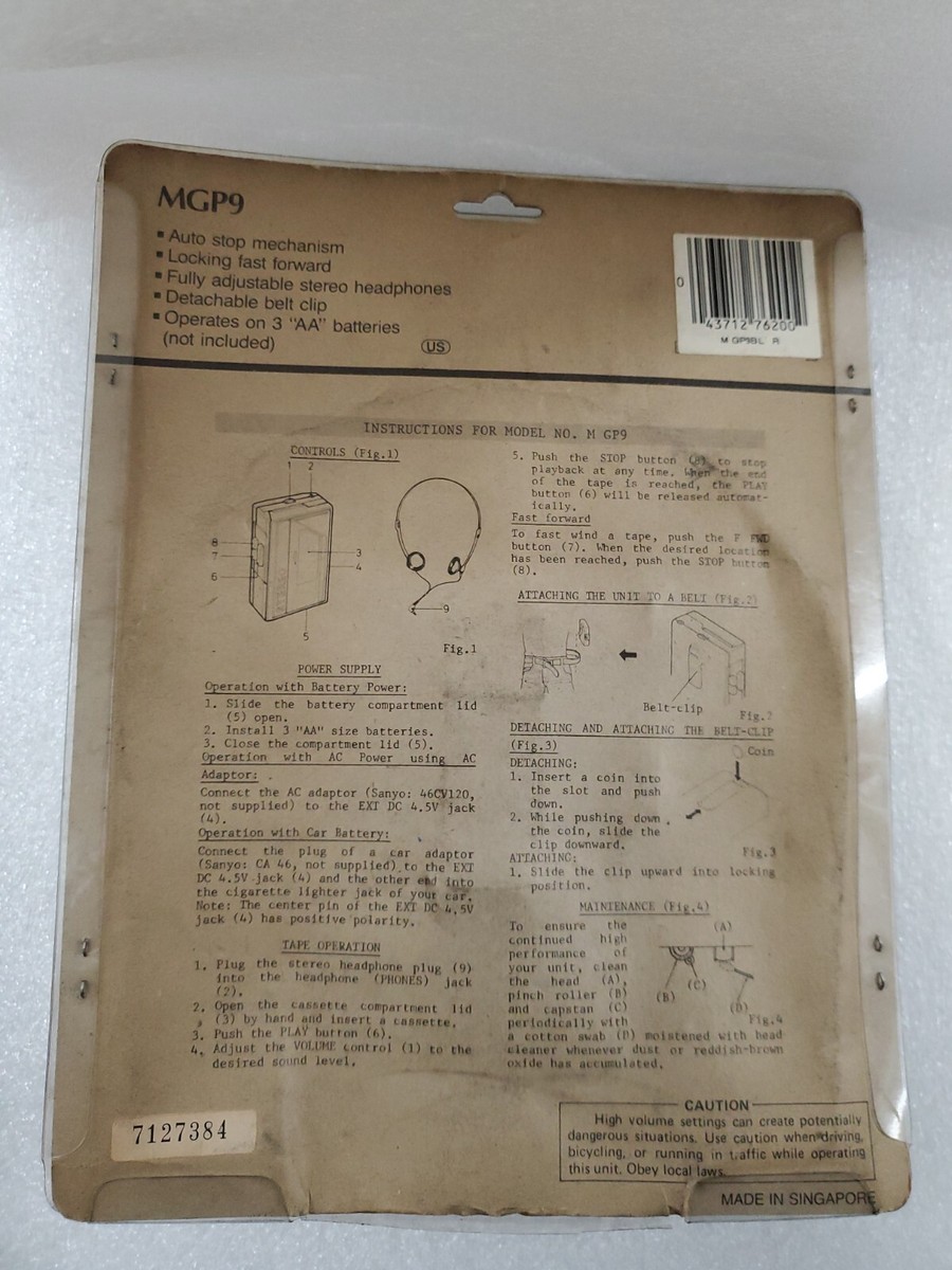 Vintage SANYO MGP9 RED.Cassette Player with adj Headphone.1980'S