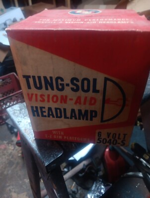 Vision Aid Headlamp Tung-Sol Headlamp 5040-S in Original Box 6 Volt - NOS 