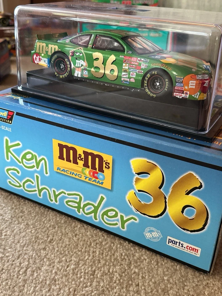 2000 Ken Schrader #36 M&M’s Pontiac 1:24 Revell NASCAR COA – 1 of 3,120 w/Box - Image 3 of 4