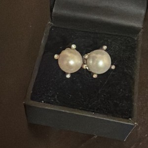 $750 DAVID YURMAN ,SS LARGE PEARL DIAMOND EARRINGS