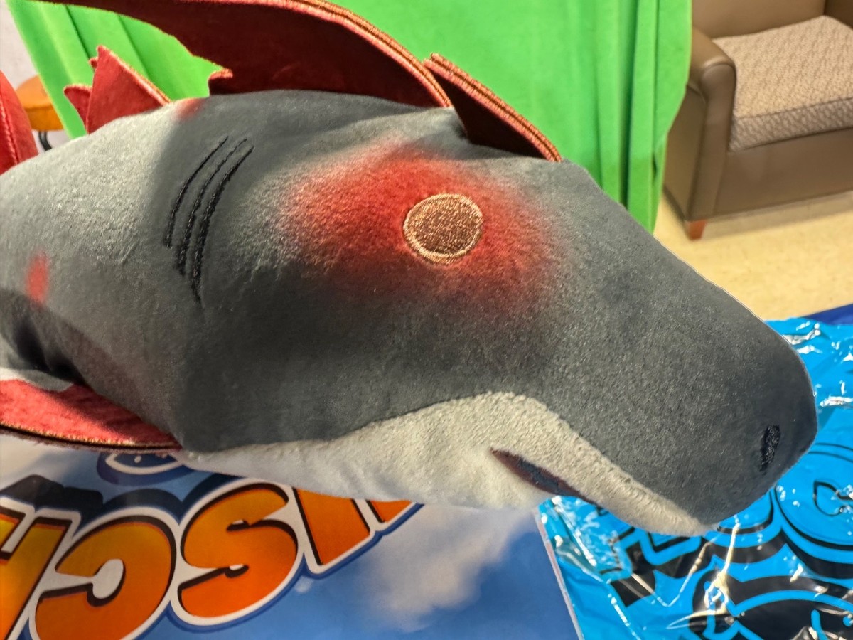 Fisch Roblox Deluxe Plush 14