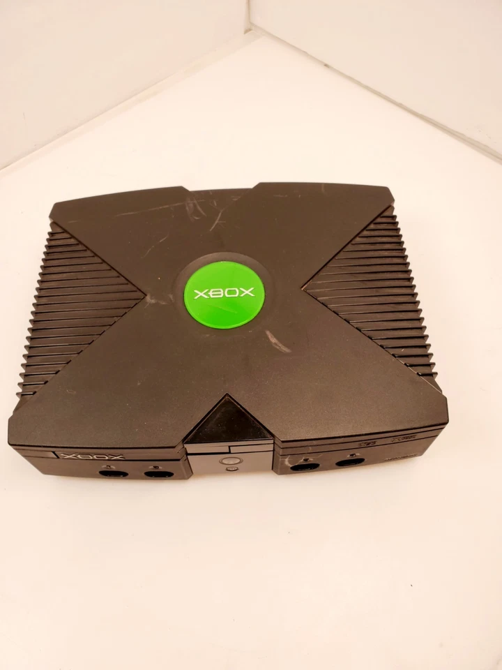 Original 1st Gen Microsoft Xbox Video Game System Console - Image 4 of 4