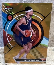2023-24 Topps Finest Devin Booker #40 Gold Refractor /50