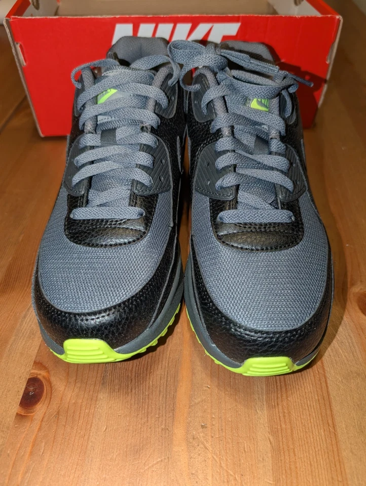 Nike Air Max 90 Next Nature Volt GSHJ9206-001 / Black Neon 40 - Image 3 of 4