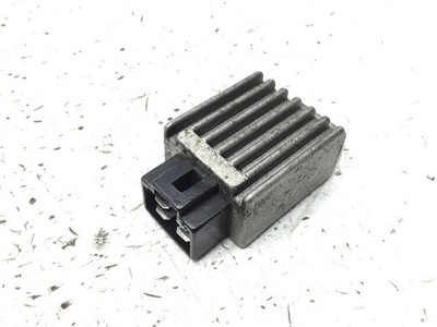 REGOLATORE DI TENSIONE KYMCO PEOPLE 150 1999 2000 B20001