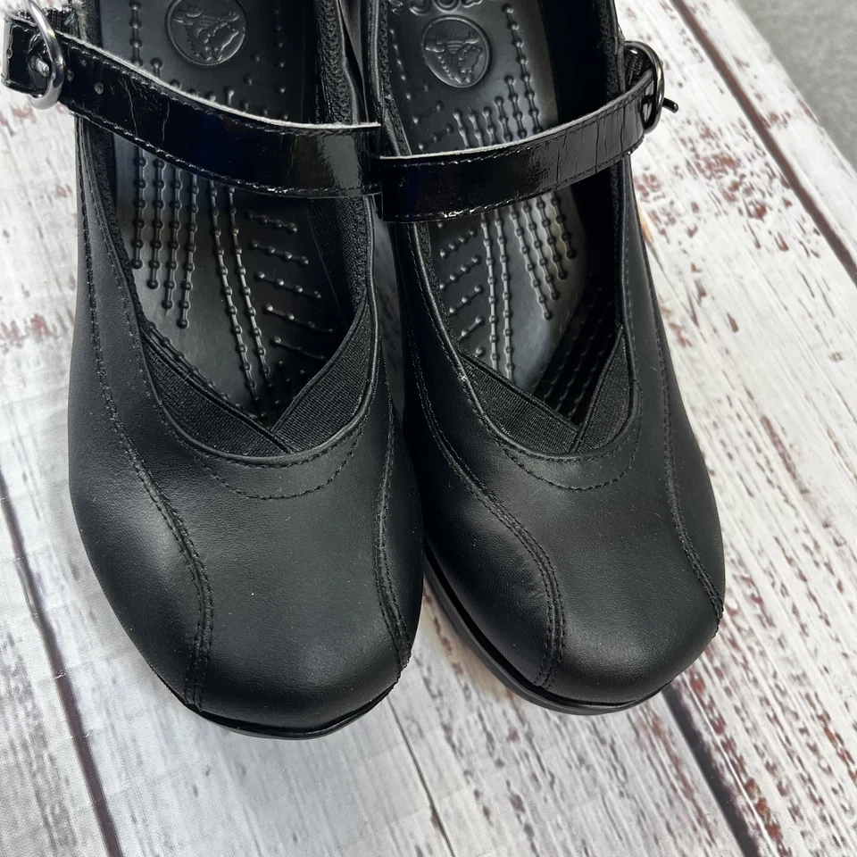 Crocs Mary Jane Shoes Womens 5 W Shayna Wedge Black Rare EUC - Image 3 of 4