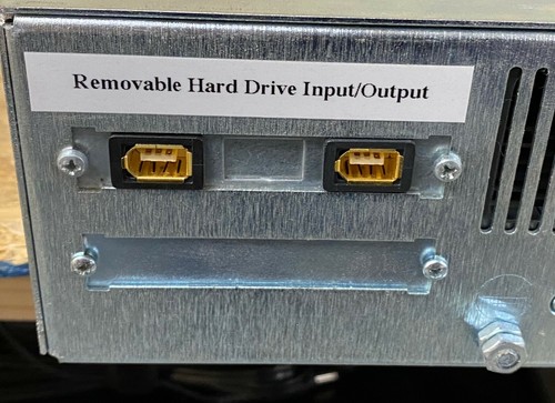 StorCase Technologies FireWire 400 Hard Drive-VXA-1 Tape Drive Enclosure - Afbeelding 4 van 5