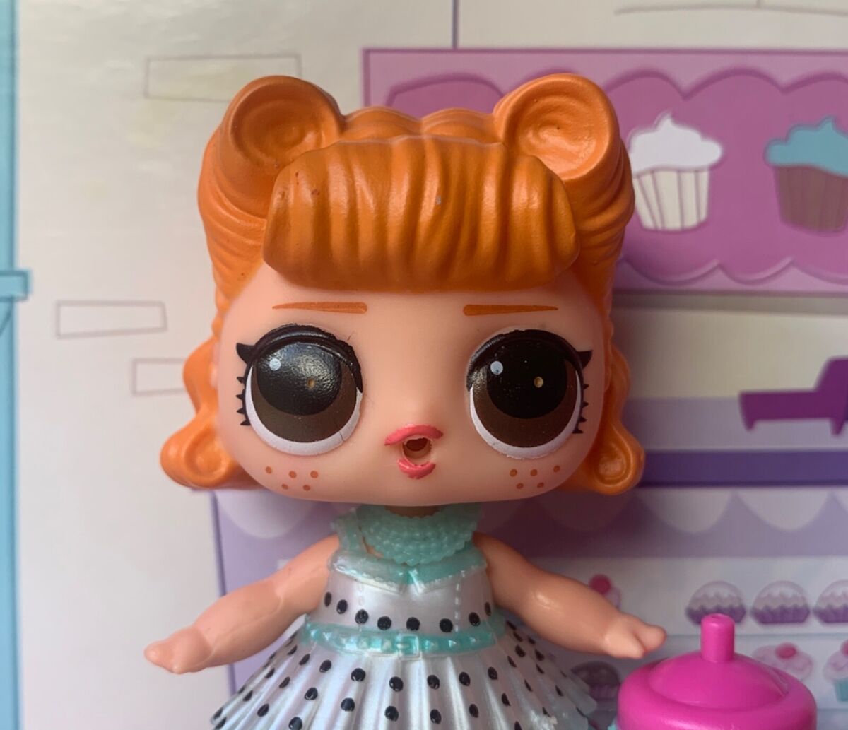 LOL Surprise Series 2 - Jitterbug Doll. LOL Surprise Series 2 - Jitterbug Doll.