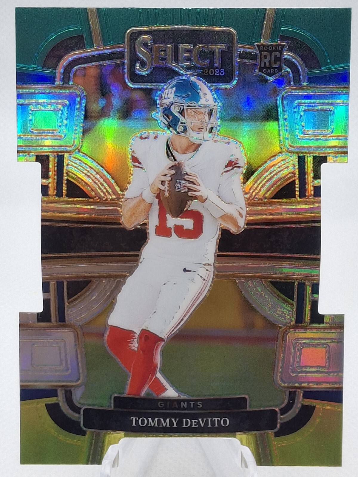 2023 Panini Select Concourse Tommy DeVito RC Green & Yellow Prizm Die-Cut #73