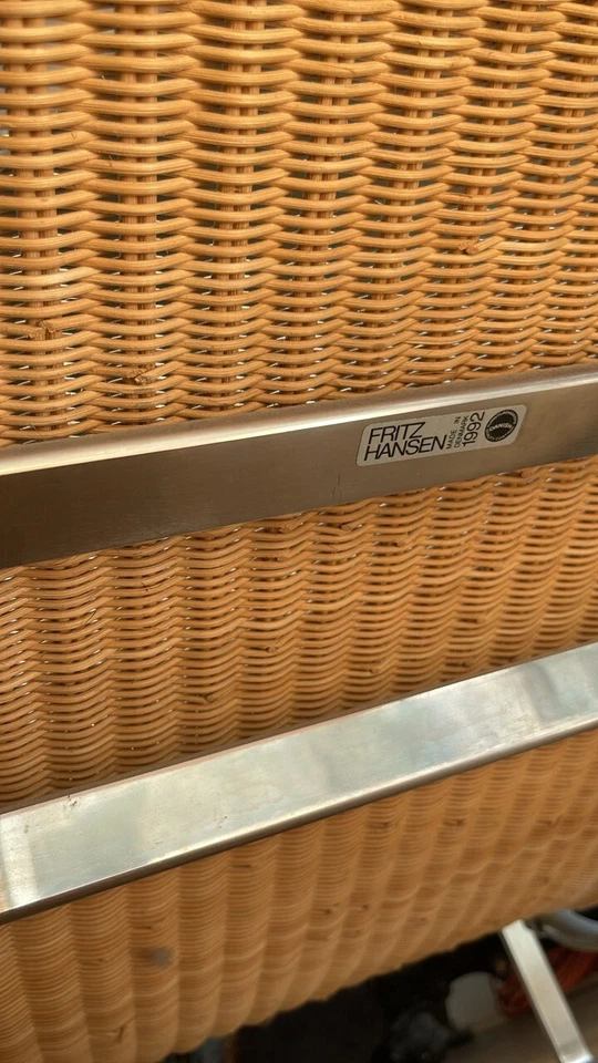 Chaise lounge PK24 de Poul Kjaerholm para Fritz Hansen, 1992 Foto 2 de 4