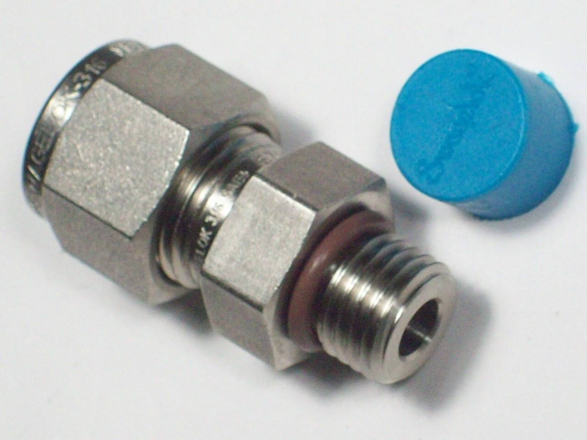 Pannello Forex 3 Mm Raccordo A T In Acciaio Inox Swagelok - Tubo OD 3/8 X Filetto 1/4 FNPT, Modello SS-600-3TTF Sj Gang