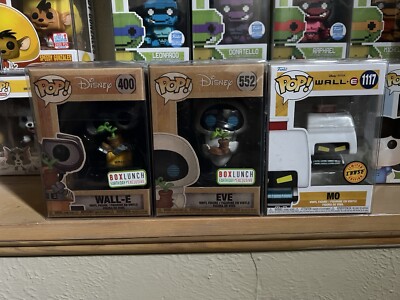 Wall-E #400 & Eve #552 Earth Day, Mo #1117 Chase, Disney Funko Pops Set Of 3.