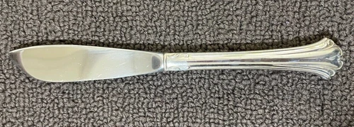 English Chippendale Reed Barton Sterling Silver Master Butter Knife 7 3/8"