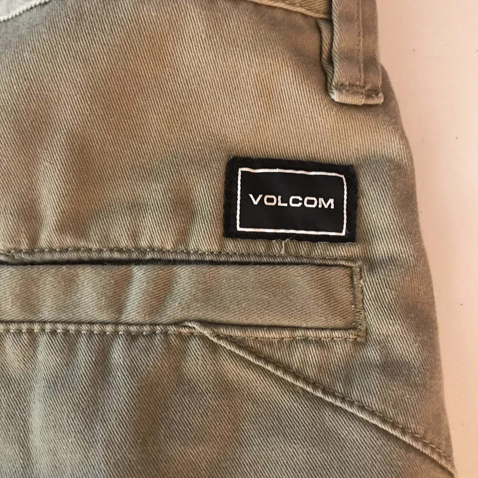 Volcom Shorts True To This Mens 28 Nylon Blend Hiking Walking Khaki Flat Front - Image 4 of 4