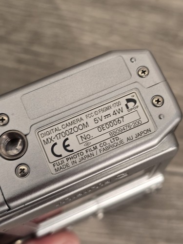 Fujifilm MX-1700 1.5MP Compact Digital Camera Silver Tested New Battery & Charg - Picture 4 of 9