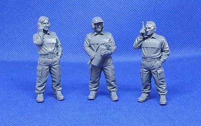 1/32 Slotcar Rennbahn Figuren - Trackside Marshals x3 - ABS - wie Resin