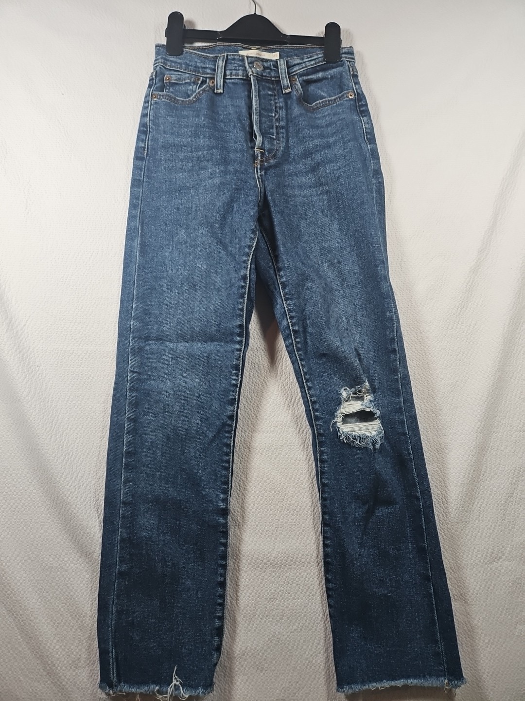 Levi Strauss Wedgie Straight Jeans Distressed Medium Wash Women's Size 25
