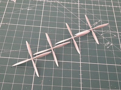 4x Ersatz Propeller Requisiten Flugzeugmodell verschiedene Flugzeugteile 1:144