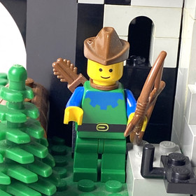 Vtg. LEGO Castle: Camouflaged Outpost (6066) Missing Feathers - Used