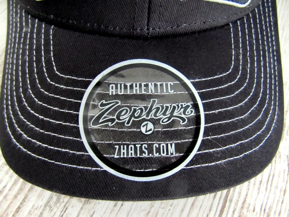 Big 10 2024 Volleyball Champions Snapback Mesh Trucker Hat UNL Nebraska NWT - Image 3 of 4